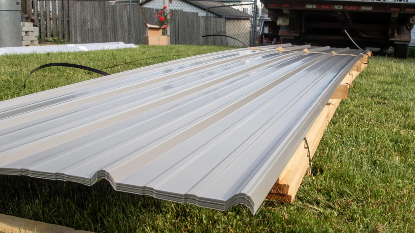 Metal R Panel Roofing